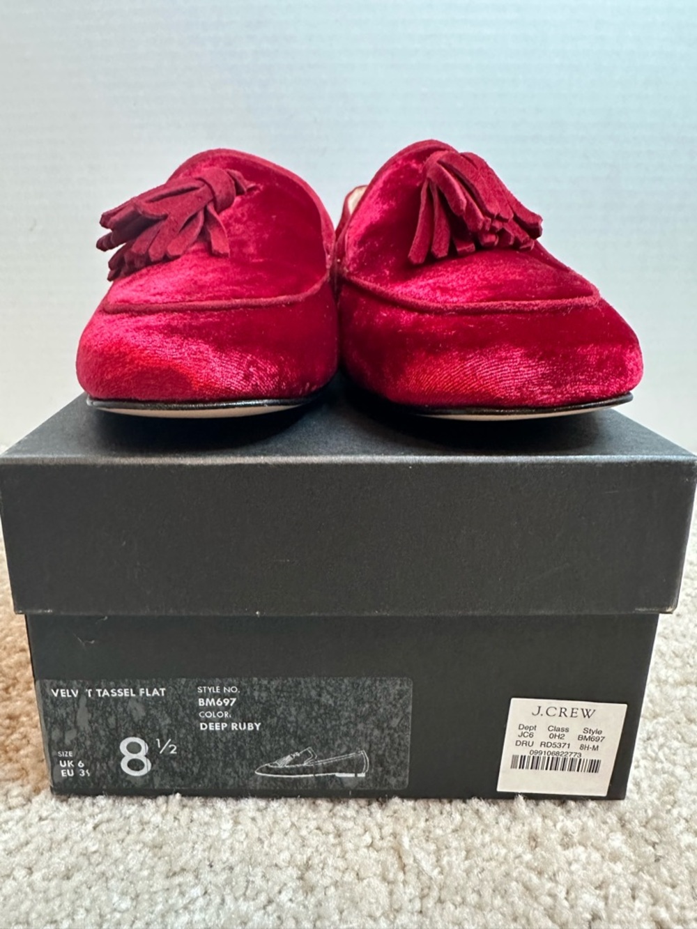 J. Crew Deep Red Velvet Tassel Loafers, size 8.5, New in Box - Picture 3 of 7